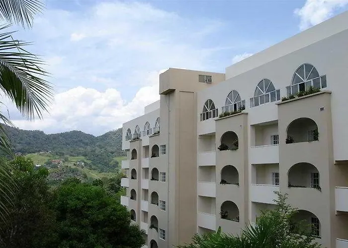 Avalon Grand Panama